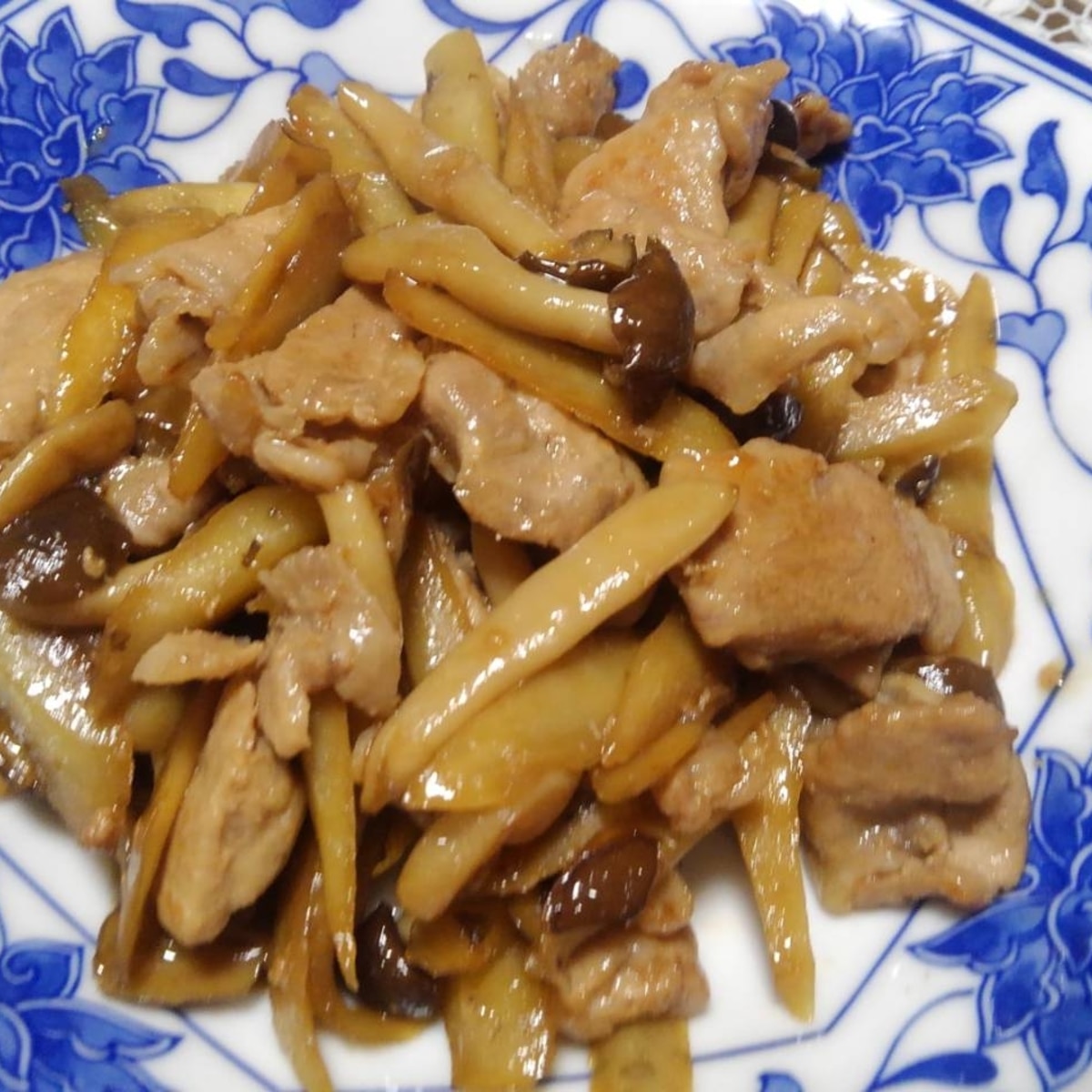 豚肉としめじとごぼうのアマから炒め レシピ 作り方 By あやめぇ 楽天レシピ 豚肉としめじとごぼうのアマから炒め レシピ 作り方 By あやめぇ 楽天レシピ
